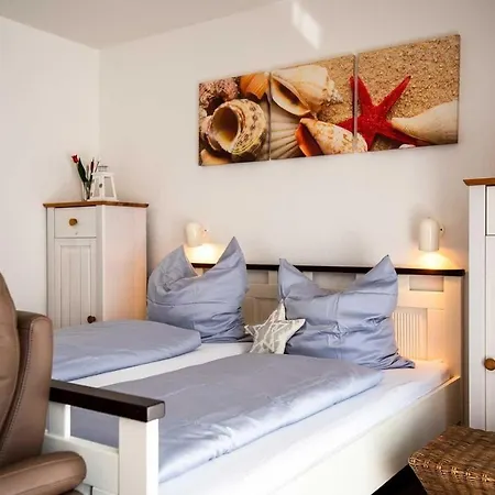 Apartment Haus Pavillon 12 *